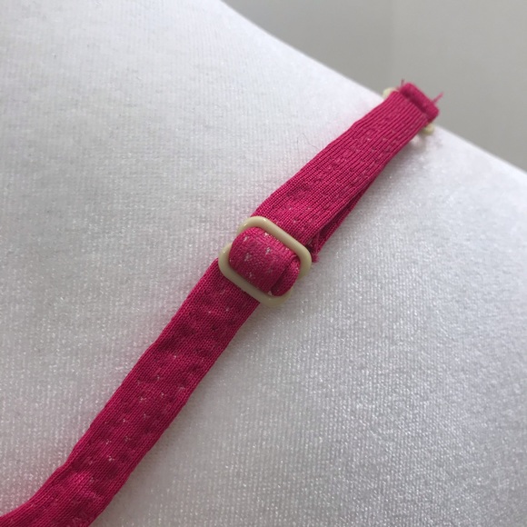 TAPOUT workout tank - Picture 5 of 7